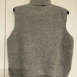 Talulah Gray Sweater Vest M
